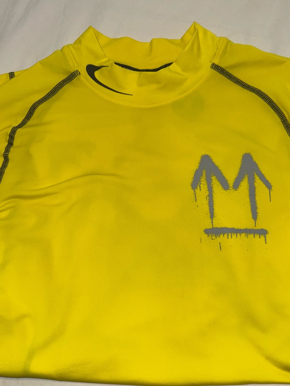 Off-White x Nike Women’s Yellow Dry Fit Shirt - Picture 7 of 8